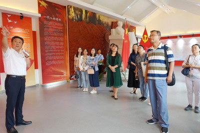 传承红色基因，不忘先辈初心 联合党日活动成功举办